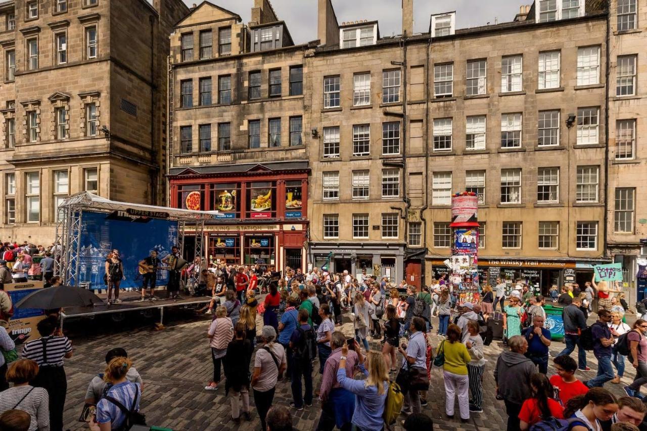 Stunning Panoramic Views: Heart Of The Royal Mile Apartment Edinburgh Exterior photo